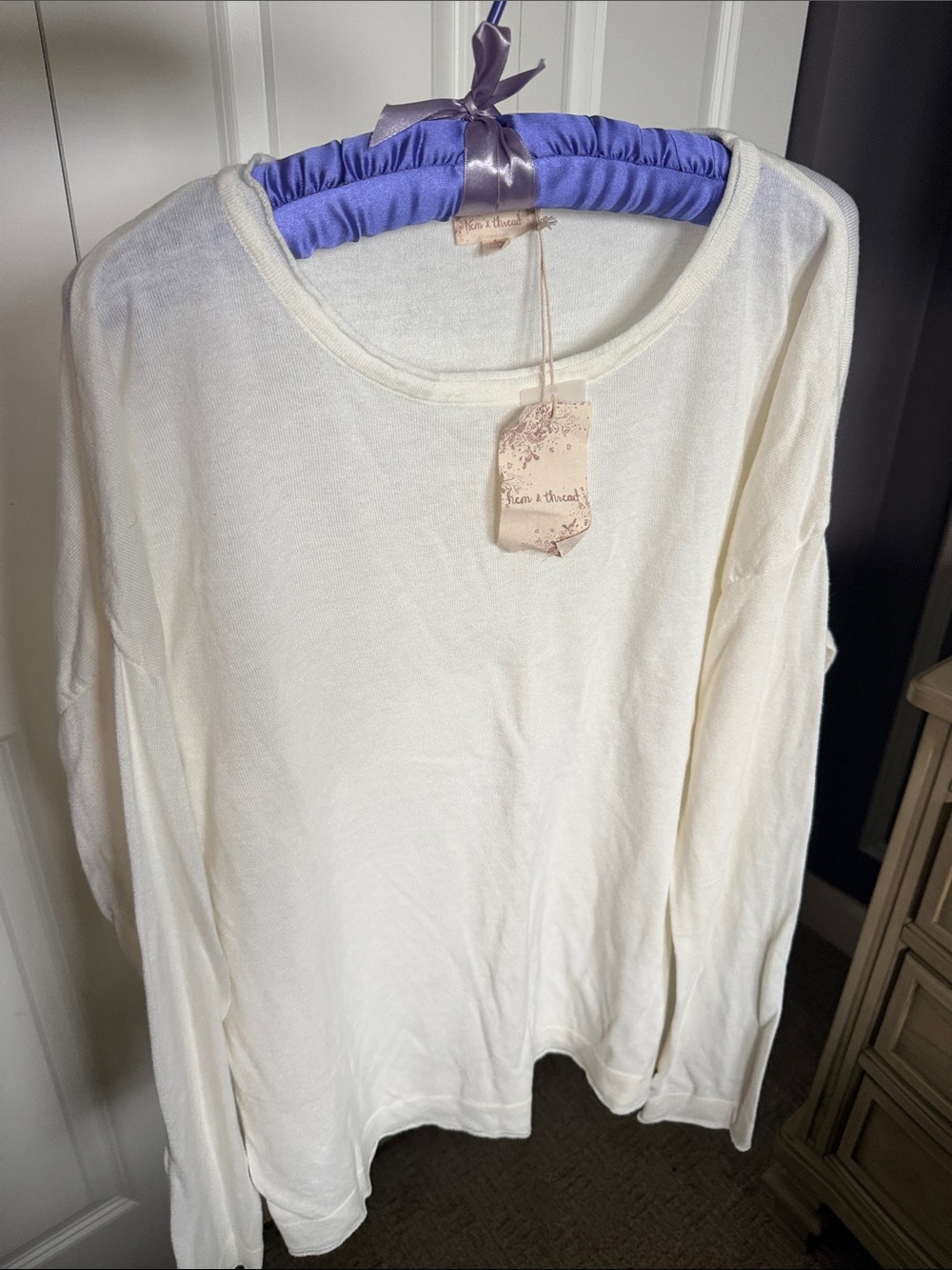 Hem & Thread Lightweight Long-Sleeve Crewneck Top in Cream